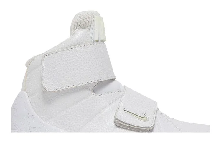 Krossovki-Nike-Marxman-QS-Northern-Lights-1