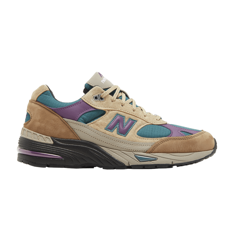 Кроссовки Palace x New Balance 991 Made in England 'Taos Taupe Grape'