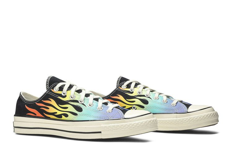 chuck-70-low-archive-print-flames-164407c_07