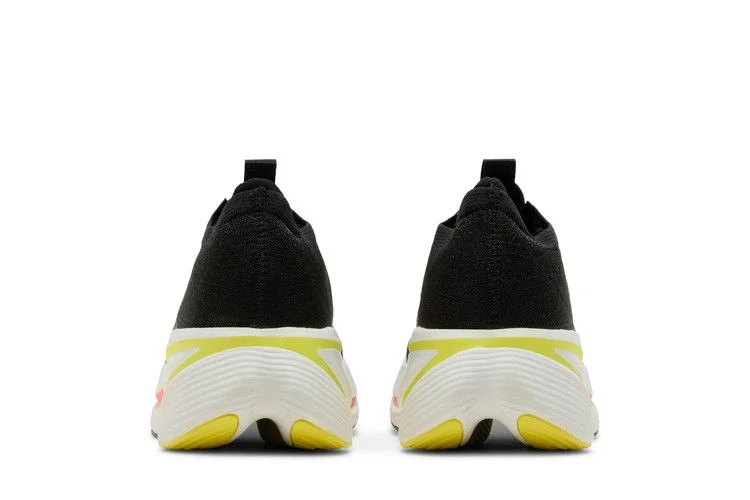 Кроссовки New Balance Wmns FuelCell SuperComp 'Black Neon Dragonfly'