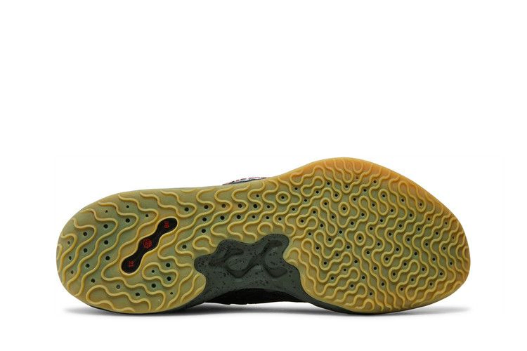 Кроссовки Nike Air Zoom GT Run 'Carbon Green'