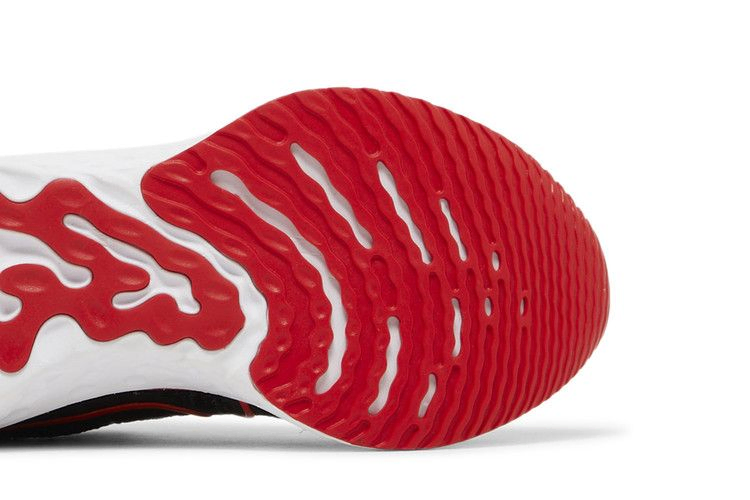 wmns-react-infinity-run-flyknit-3-black-university-red-dd3024-008_04