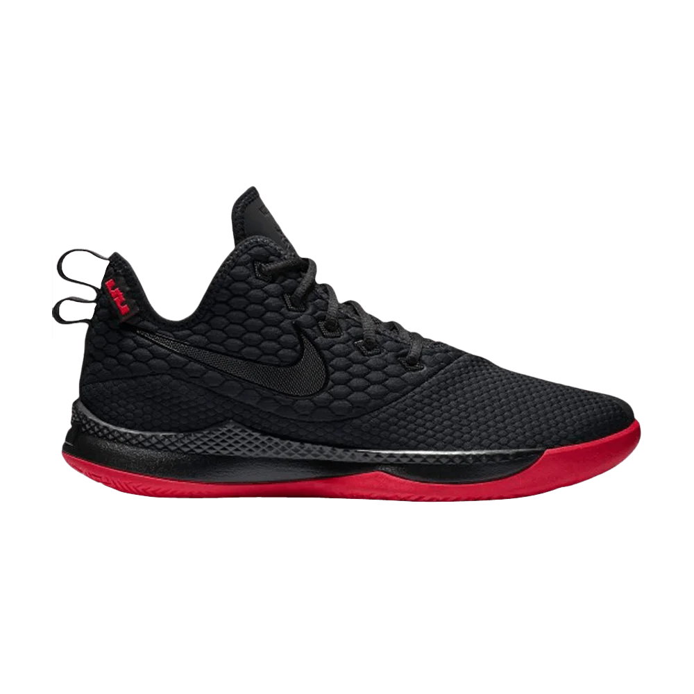 Krossovki-Nike-LeBron-Witness-3-Bred
