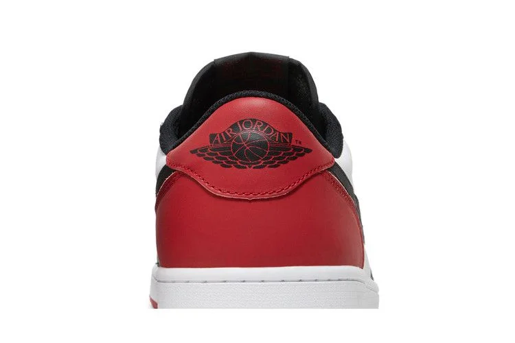 Krossovki-Air-Jordan-1-Retro-Low-OG-Black-Toe-6