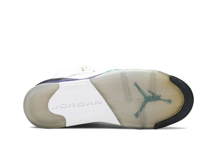 Krossovki-Air-Jordan-5-Retro-GS-Grape-2013-3