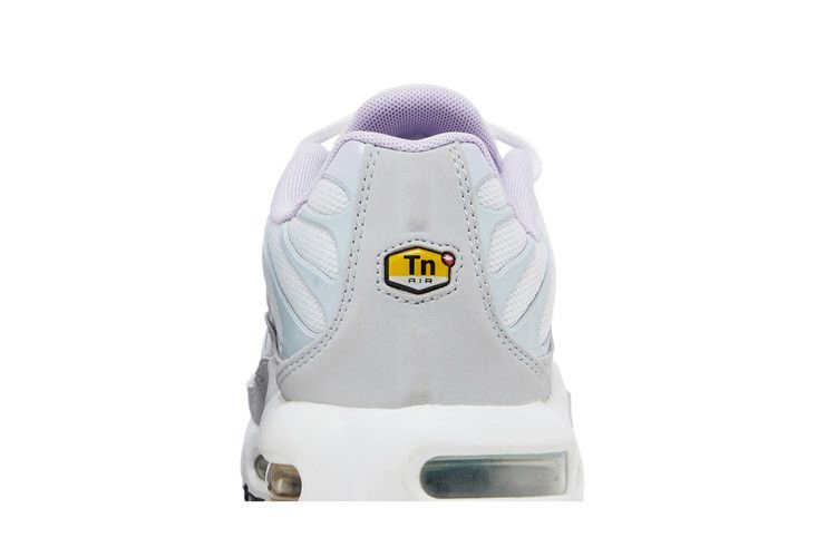 air-max-plus-gs-pure-platinum-violet-frost-cd0609-108_06