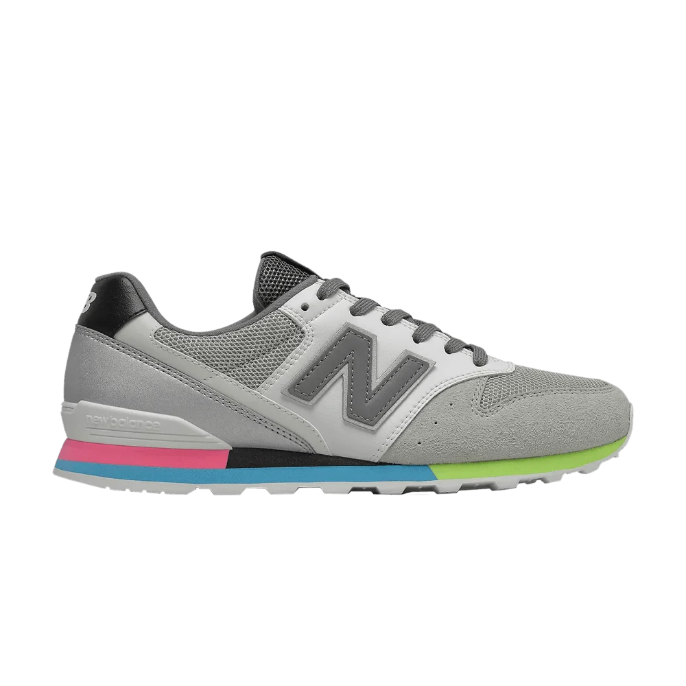 Krossovki-New-Balance-Wmns-996-Rain-Cloud-Marblehead