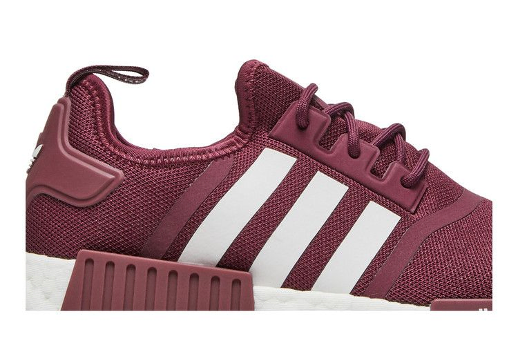 Кроссовки adidas NMD_R1 Primeblue 'Victory Crimson'