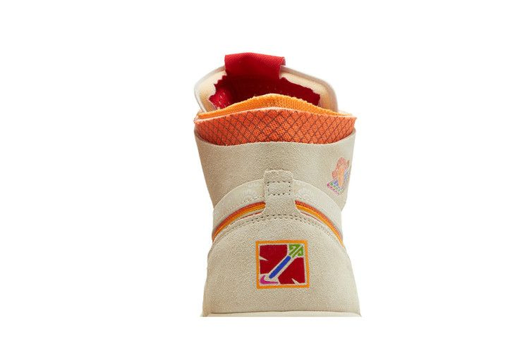 Кроссовки Air Jordan 1 High Zoom Comfort 'Somos Familia'