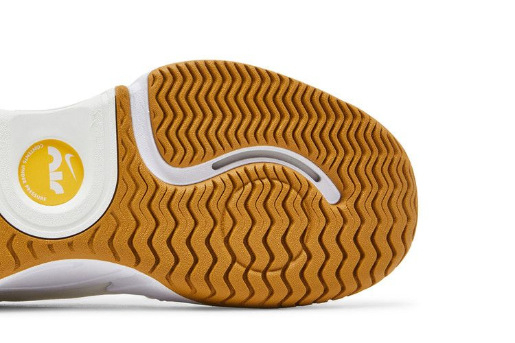 Кроссовки NikeCourt Air Zoom GP Turbo 'Summit White University Gold'