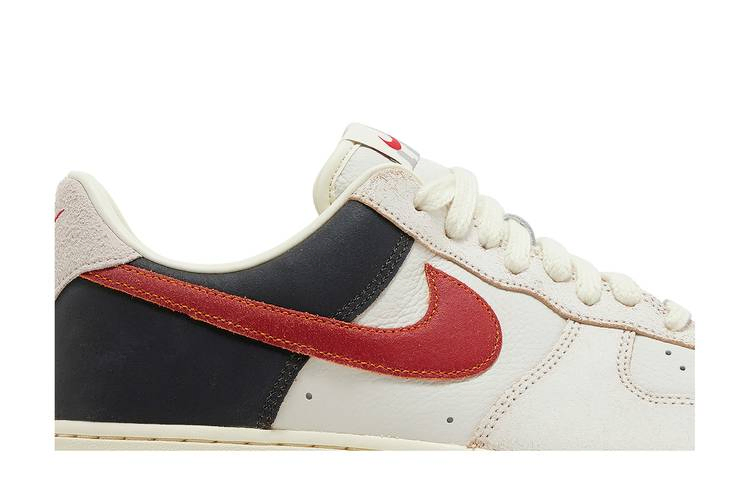 air-force-1-07-premium-white-gym-red-fq8743-121_01