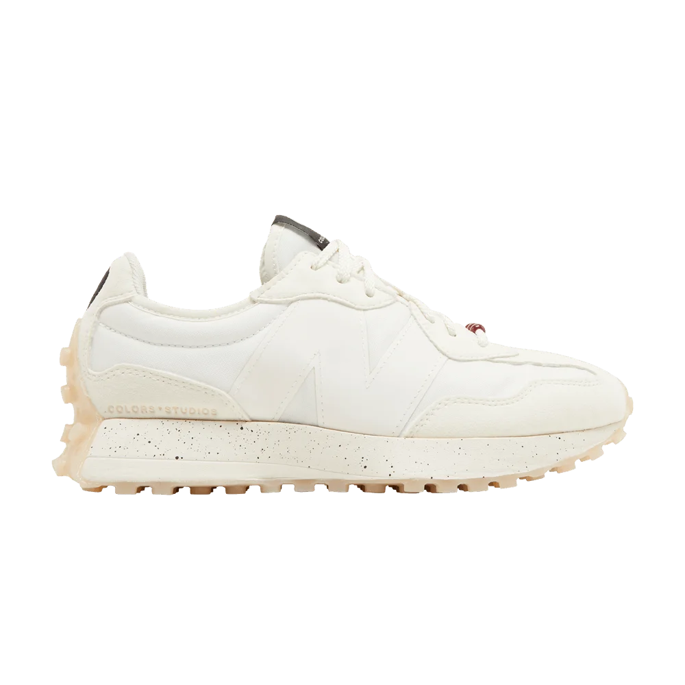 Krossovki-ColorsxStudios-x-New-Balance-327-Snow-White-Rumba-Red