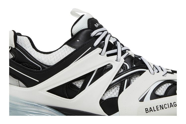Кроссовки Balenciaga Track Sneaker 'Clear Sole - White Black'