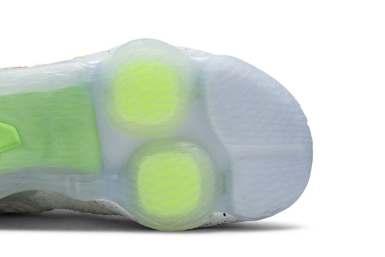 Кроссовки Nike LeBron 17 'Air Command Force'