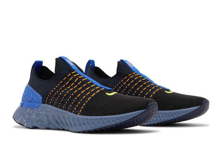 react-phantom-run-flyknit-2-black-hyper-royal-dz4849-001_07