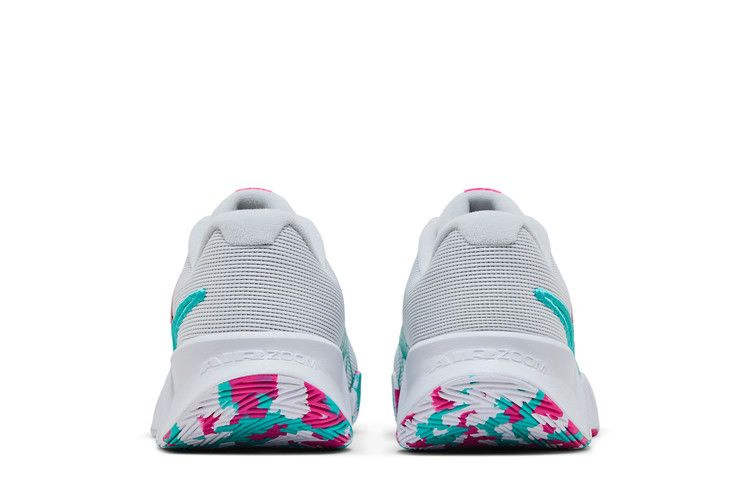 Кроссовки Nike Wmns Zoom Challenge 'White Alchemy Pink Retro'
