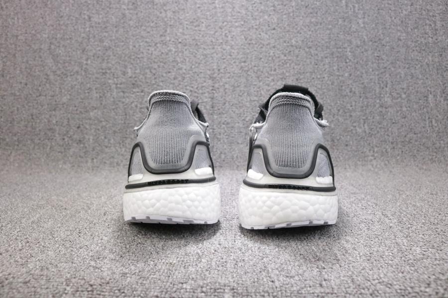 adidas-UltraBoost-19-Grey-Cyan-10