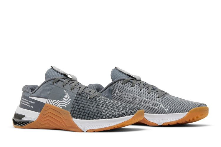 metcon-8-smoke-grey-gum-do9328-002_07