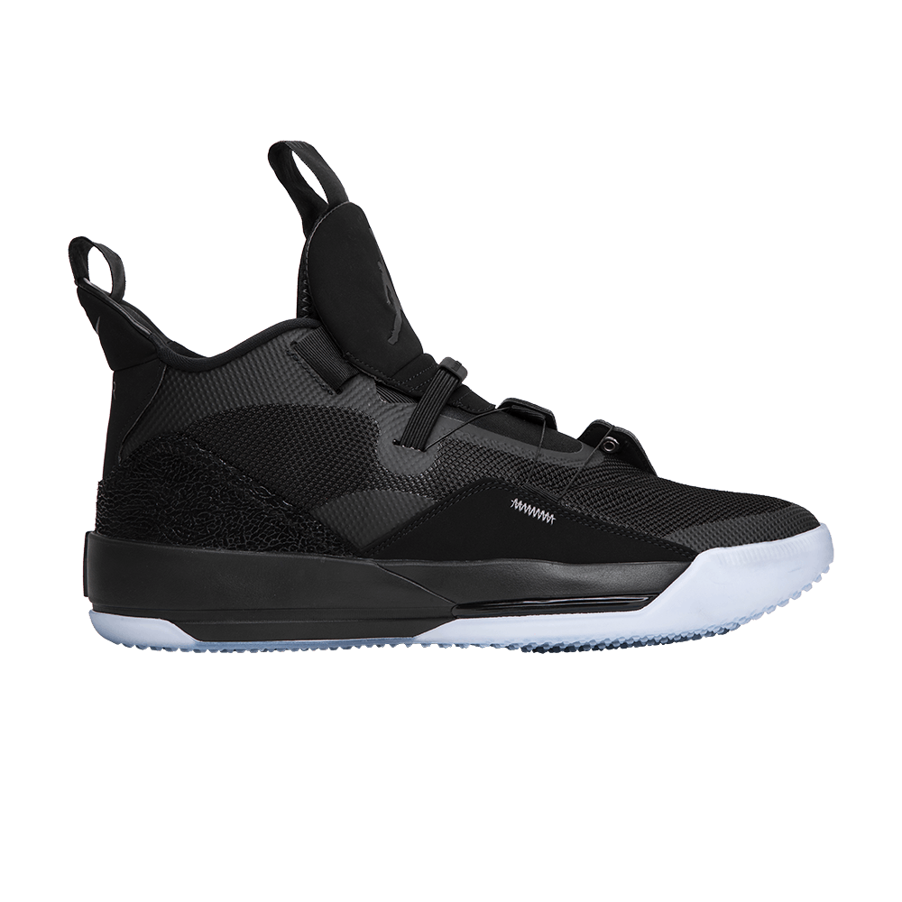 air-jordan-33-utility-blackout-aq8830-002