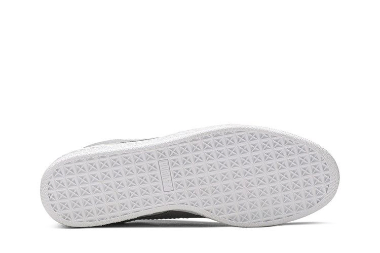 michael-lau-x-suede-classic-white-grey-366313-01_03