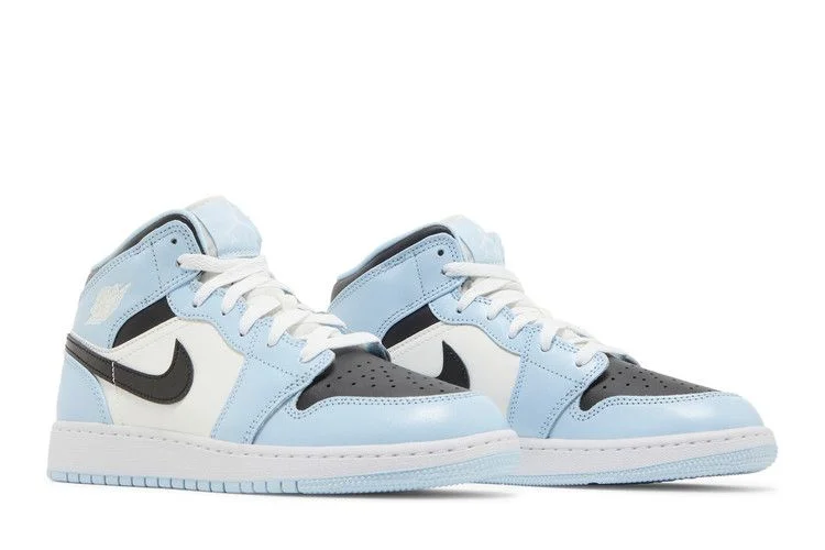 Krossovki-Air-Jordan-1-Mid-GS-Ice-Blue-7