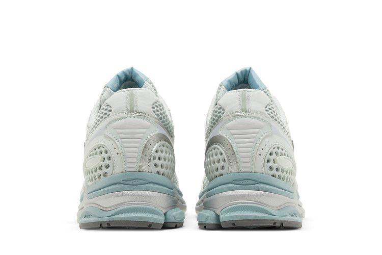 Кроссовки Saucony ProGrid Triumph 4 'Party Pack'