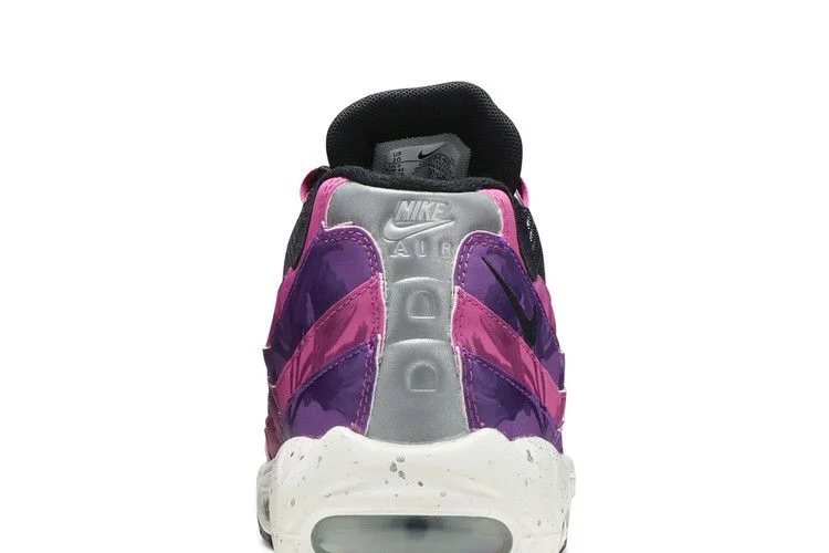 Кроссовки Nike Air Max 95 Premium 'Flame Powder'