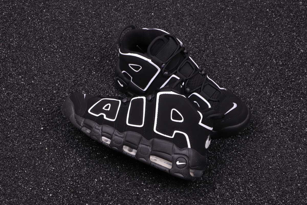 Air-More-Uptempo-Black-White-2016-3