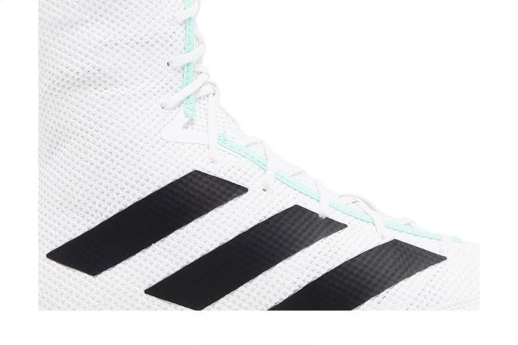 Krossovki-Adidas-Box-Hog-3-White-Sky-Rush-1