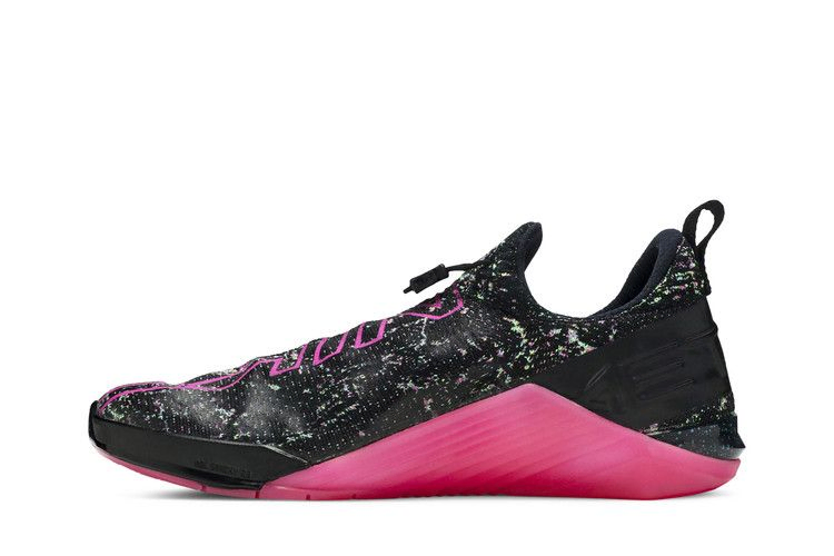 Кроссовки Nike React Metcon AMP 'Black Fire Pink'