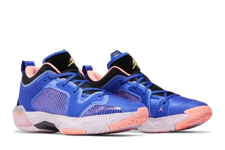 Krossovki-Air-Jordan-37-Low-Till-Dawn-7