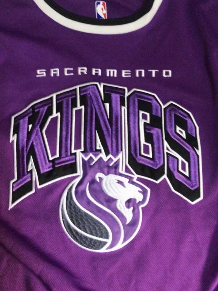 Баскетбольная джерси Buck Up Sacramento Kings Purple Jersey