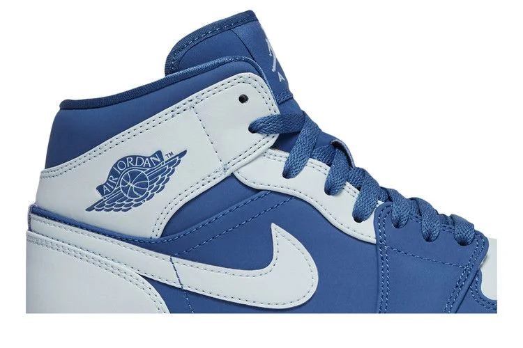 Кроссовки Air Jordan 1 Retro Mid 'Ice Blue'