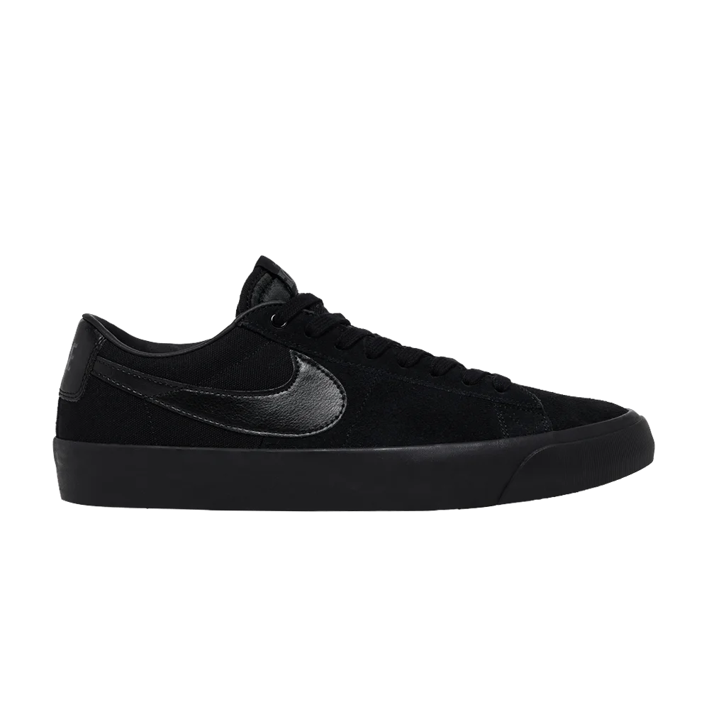 Krossovki-Nike-Zoom-Blazer-Low-Pro-GT-SB-Triple-Black