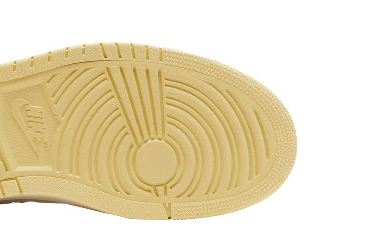 Кроссовки Air Jordan 1 High Zoom Comfort 'Somos Familia'