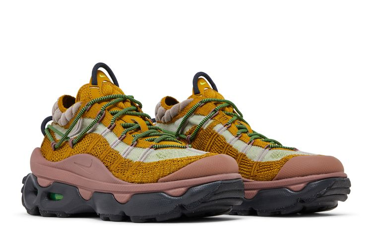 air-max-flyknit-venture-bronzine-smokey-mauve-fd2110-700_07