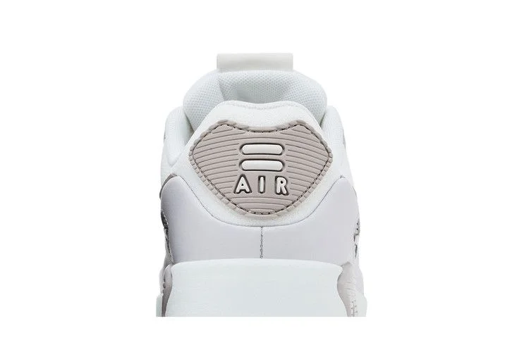 Кроссовки Nike Wmns Air Max 90 LV8 'Vast Grey Metallic Platinum'