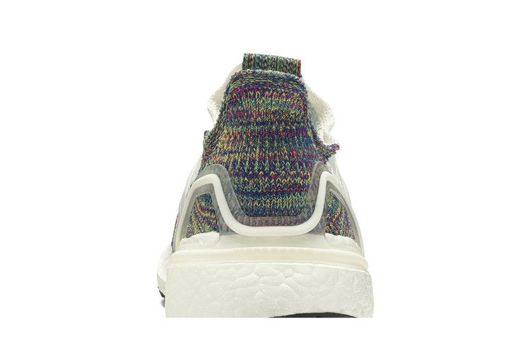 Кроссовки adidas UltraBoost 19 'Pride'