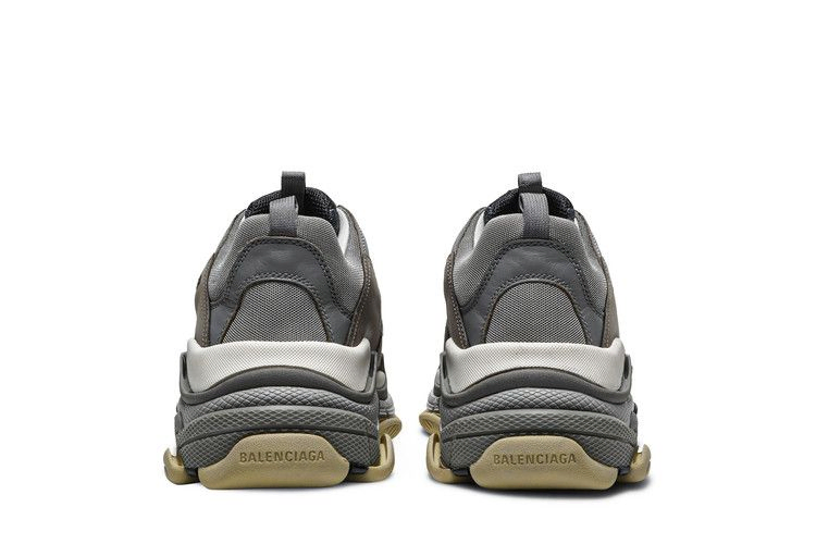 Кроссовки Balenciaga Triple S Sneaker 'Grey' 2018
