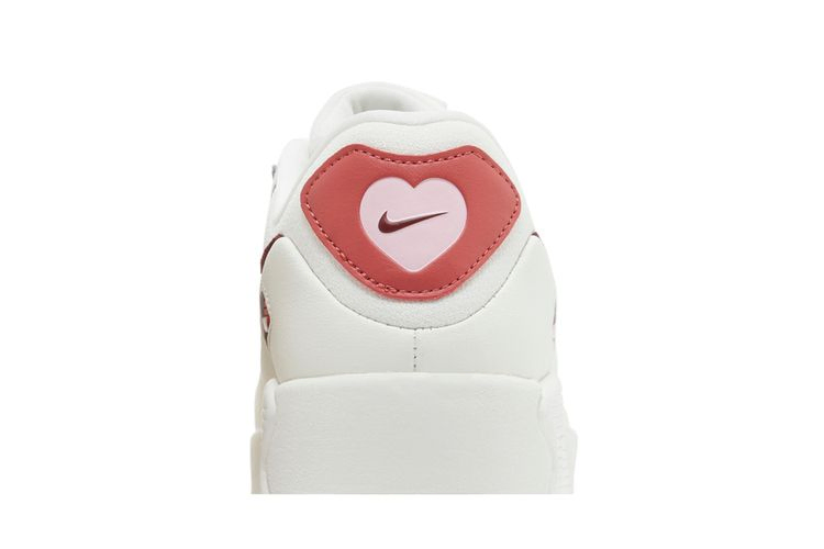 Кроссовки Nike Wmns Air Max 90 LV8 SE 'Valentine's Day'