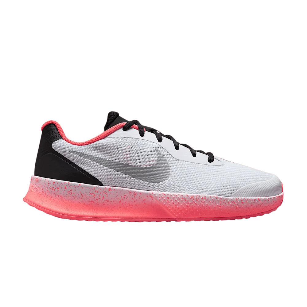 Krossovki-Nike-Wmns-Vapor-Lite-3-WhiteWolf-GreyHot-Lava