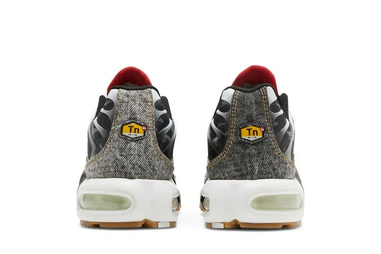 Кроссовки Nike Air Max Plus SE 'Remix Pack - Black'