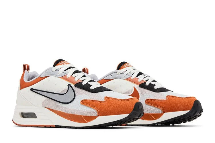 Krossovki-Nike-Air-Max-Solo-NCAA-Pack-Texas-7