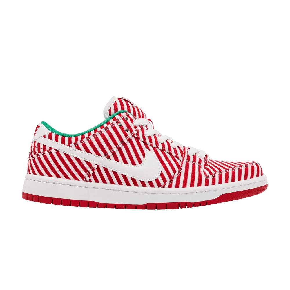Krossovki-Nike-SB-Dunk-Low-Candy-Cane