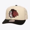 Mitchell-Ness-Cream-Chicago-Blackhawks-Overspray-Pro-Crown-Snapback-Hat-100x100