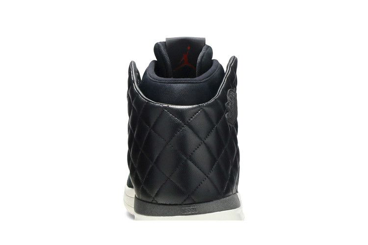air-jordan-31-cyber-monday-854270-001_06
