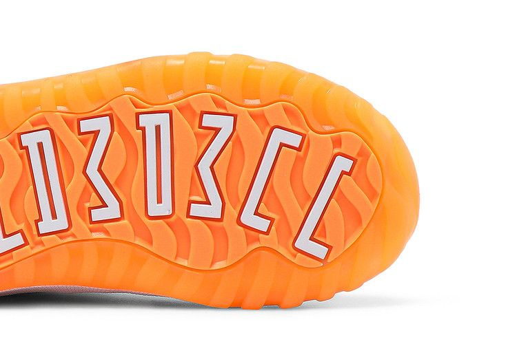Кроссовки Air Jordan 11 Retro Low TD 'Bright Citrus'