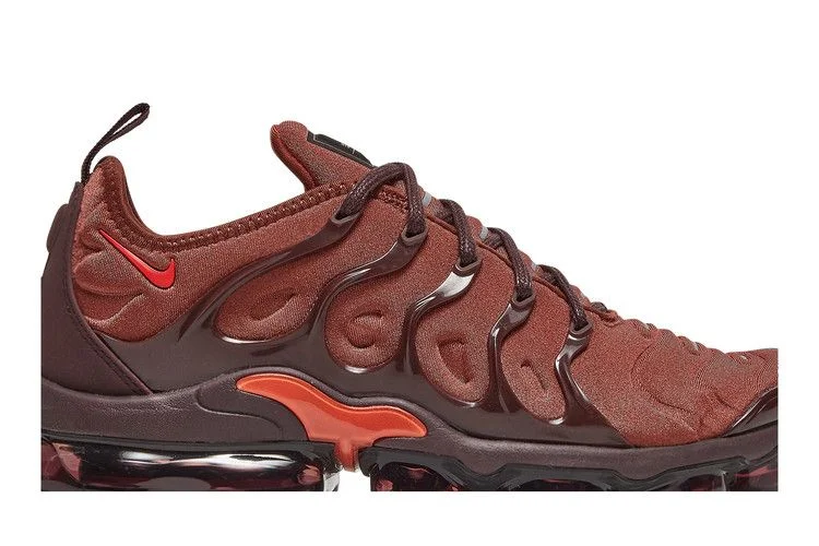 Кроссовки Nike Wmns Air VaporMax Plus 'Burnt Orange'