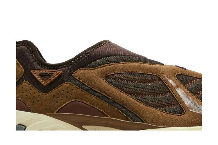 Krossovki-Amine-x-New-Balance-610S-Mini-Mooz-Brown-1