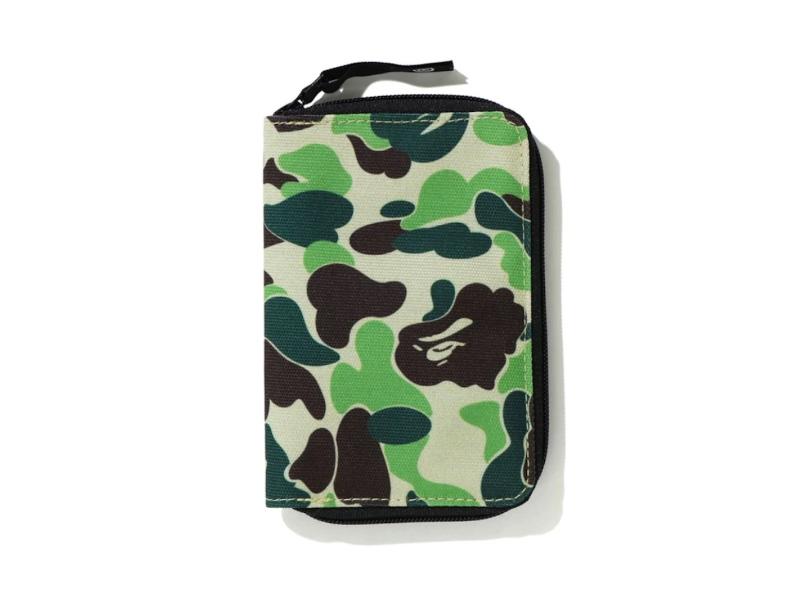 BAPE-ABC-Passport-Case-FW20-Green